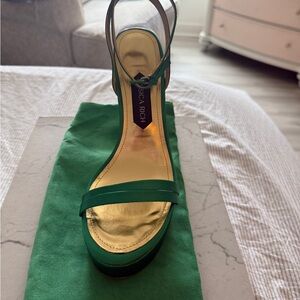 Elegant Green and Gold High Heels